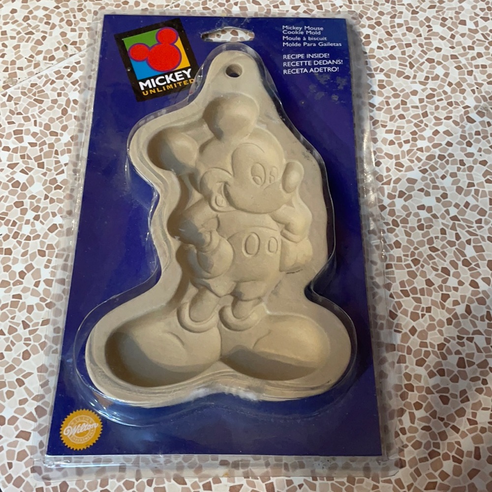 Mickey unlimited Mickey mouse cookie mold